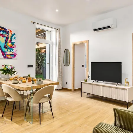 Appartement Loggias - Somptueux 4 Pièces - Parking - Terrasse - *