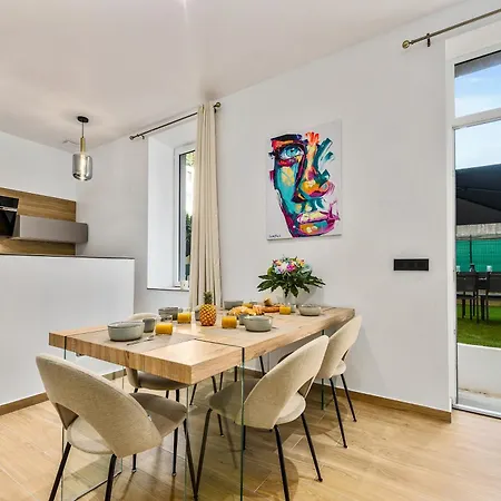 Loggias - Somptueux 4 Pièces - Parking - Terrasse -