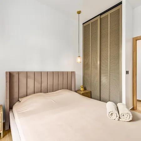 Loggias - Somptueux 4 Pièces - Parking - Terrasse - *